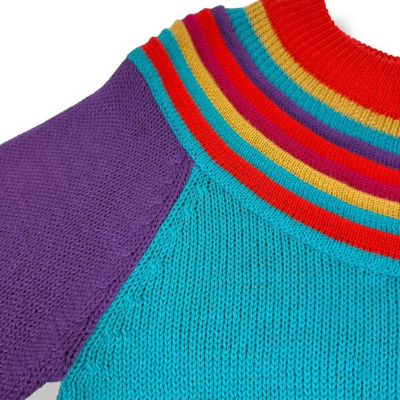❌SOLD❌1970's QUEENS WAY TO FASHION rainbow knit sweater made in Korea - Picture 9 of 17
